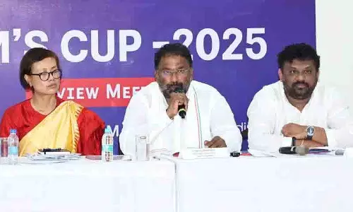 खेल मंत्री ने ग्रामीण खेल प्रतिभाओं को बढ़ावा देने के लिए CM कप की तैयारियों की समीक्षा की खेल मंत्री ने ग्रामीण खेल प्रतिभाओं को बढ़ावा देने के लिए CM कप की तैयारियों की समीक्षा की