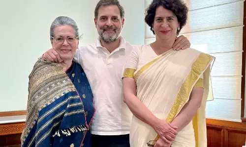 सोनिया गांधी, राहुल, प्रियंका के साथ वायनाड के निजी दौरे पर
