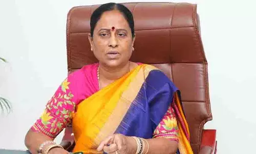 मंत्रीस्तरीय टकराव, विवेक से परेशान कोंडा सुरेखा, CMO से की शिकायत