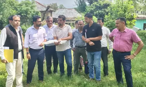 Hamirpur: मेडिकल कॉलेज भूमि हस्तांतरण पर अभिषेक गर्ग का निर्देश Hamirpur: मेडिकल कॉलेज भूमि हस्तांतरण पर अभिषेक गर्ग का निर्देश