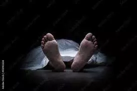 Up News: ट्रेन की चपेट में आने से युवती की दर्दनाक मौत, जांच में जुटी पुलिस Up News: ट्रेन की चपेट में आने से युवती की दर्दनाक मौत, जांच में जुटी पुलिस
