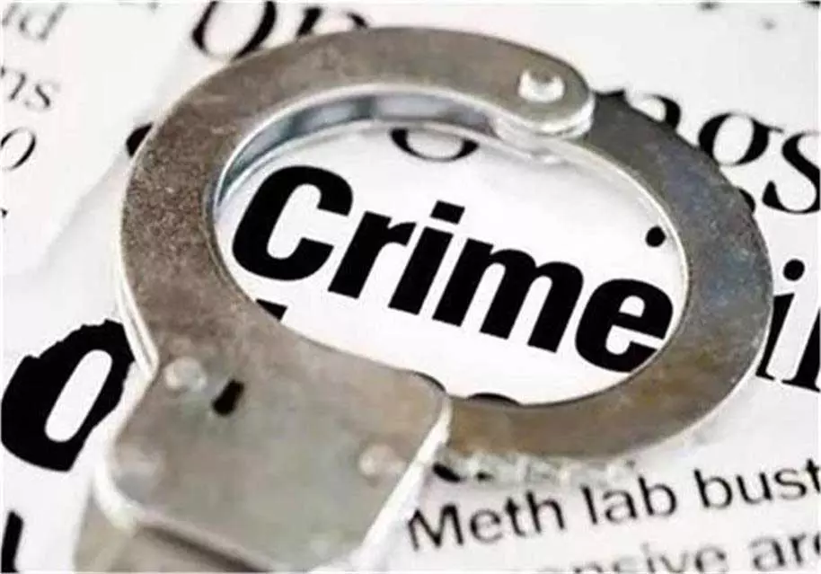 UP News: डांट से क्षुब्ध टोलकर्मियों ने मैनेजर का अपहरण कर की हत्या, 3 आरोपी गिरफ्तार UP News: डांट से क्षुब्ध टोलकर्मियों ने मैनेजर का अपहरण कर की हत्या, 3 आरोपी गिरफ्तार