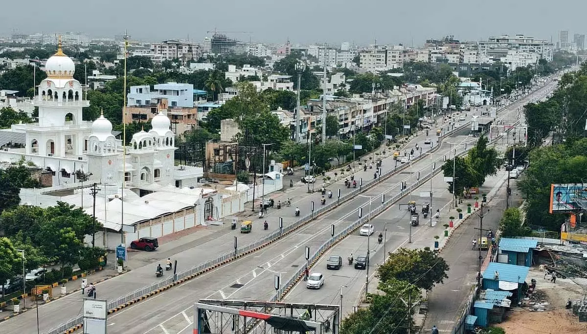 इंदौर BRTS ध्वस्तीकरण को हरी झंडी; एक सप्ताह के भीतर शुरू होगा काम इंदौर BRTS ध्वस्तीकरण को हरी झंडी; एक सप्ताह के भीतर शुरू होगा काम