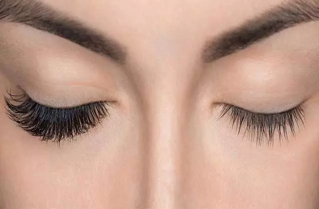 Beauty Tips: लंबी और घनी पलकें पाना अब आसान, रोजाना सोने से पहले अपनाएं ये घरेलू नुस्खे Beauty Tips: लंबी और घनी पलकें पाना अब आसान, रोजाना सोने से पहले अपनाएं ये घरेलू नुस्खे