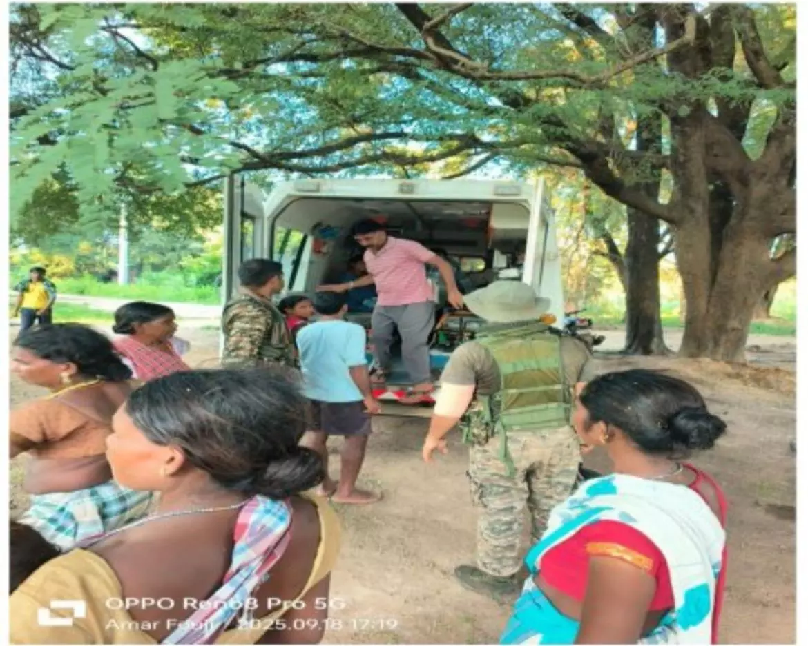 CRPF जवानों ने गर्भवती महिला की मदद की, प्रसव के बाद जच्चा-बच्चा दोनों स्वस्थ CRPF जवानों ने गर्भवती महिला की मदद की, प्रसव के बाद जच्चा-बच्चा दोनों स्वस्थ