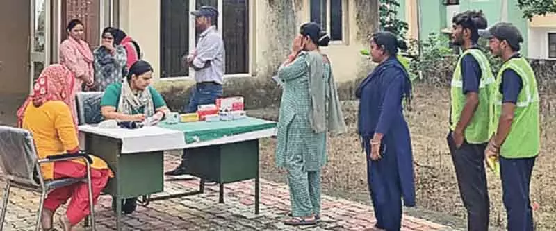 जम्मू रेलवे डिवीजन ने महिलाओं के स्वास्थ्य जांच अभियान का आयोजन किया जम्मू रेलवे डिवीजन ने महिलाओं के स्वास्थ्य जांच अभियान का आयोजन किया