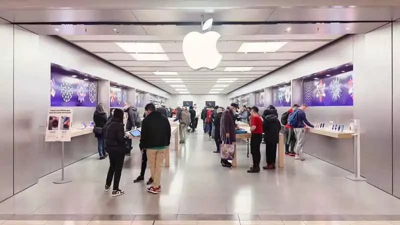 iPhone17 के स्टोर्स में आते ही दिल्ली, मुंबई और बेंगलुरु में छा गया Apple का क्रेज iPhone17 के स्टोर्स में आते ही दिल्ली, मुंबई और बेंगलुरु में छा गया Apple का क्रेज