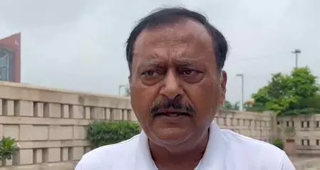 लालू प्रसाद यादव के पारिवारिक मामले को तूल न दे भाजपा : सुरेंद्र राजपूत लालू प्रसाद यादव के पारिवारिक मामले को तूल न दे भाजपा : सुरेंद्र राजपूत