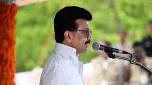 स्टालिन ने पूम्पुहार की महिमा का अनावरण करने का आह्वान किया स्टालिन ने पूम्पुहार की महिमा का अनावरण करने का आह्वान किया
