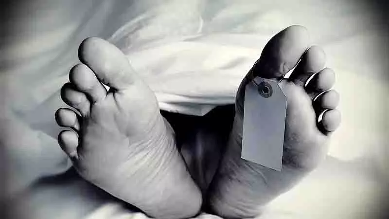 Patna: वंदे भारत की चपेट में आए चार, तीन की मौत Patna: वंदे भारत की चपेट में आए चार, तीन की मौत