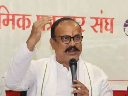 Sapkal ने राहुल गांधी से कहा: सबूत दे दिए, फिर परीक्षा से क्यों डरें? Sapkal ने राहुल गांधी से कहा: सबूत दे दिए, फिर परीक्षा से क्यों डरें?