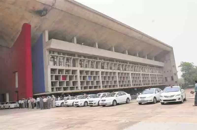 चंडीगढ़ प्रशासन ने HC को बताया, सेक्टर 10 सेंटर में टेनिस सुविधाएं जारी रहेंगी चंडीगढ़ प्रशासन ने HC को बताया, सेक्टर 10 सेंटर में टेनिस सुविधाएं जारी रहेंगी