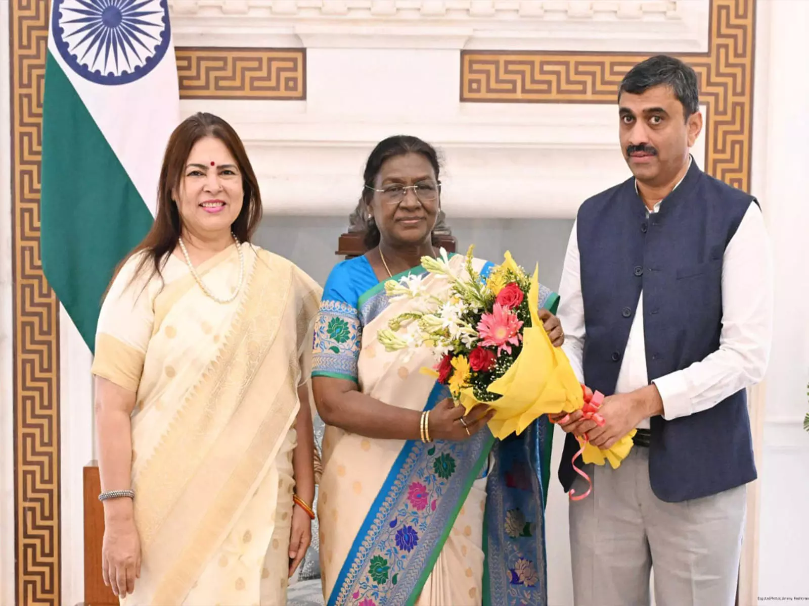 CABI अध्यक्ष ने राष्ट्रपति से की मुलाकात CABI अध्यक्ष ने राष्ट्रपति से की मुलाकात