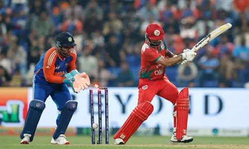 एशिया कप : लड़कर हारी ओमान, 21 रन से जीती भारतीय टीम एशिया कप : लड़कर हारी ओमान, 21 रन से जीती भारतीय टीम