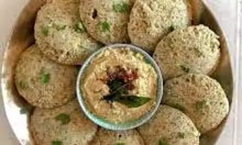 Chana Dal Idli: नाश्ते में बनाएं कुछ खास, ट्राई करें चना दाल इडली Chana Dal Idli: नाश्ते में बनाएं कुछ खास, ट्राई करें चना दाल इडली