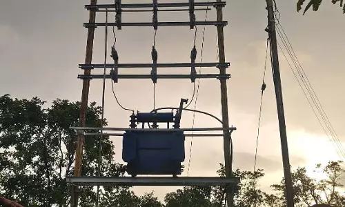 Maharashtra : शाहपुर के वरसवाड़ी में 78 साल में पहली बार बिजली पहुंची Maharashtra : शाहपुर के वरसवाड़ी में 78 साल में पहली बार बिजली पहुंची
