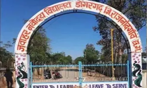 स्टूडेंट दबाव में सुसाइड कर रहा था, केयरटेकर ने बचाई जान