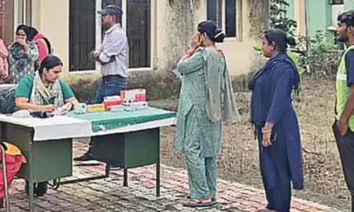 जम्मू रेलवे डिवीजन ने महिलाओं के स्वास्थ्य जांच अभियान का आयोजन किया जम्मू रेलवे डिवीजन ने महिलाओं के स्वास्थ्य जांच अभियान का आयोजन किया
