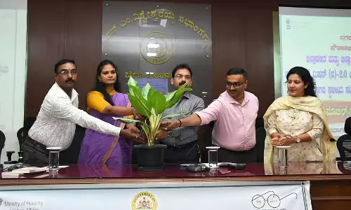 शहरों को कचरा मुक्त बनाने के लिए कड़ी मेहनत करे : P.N. Ravindra शहरों को कचरा मुक्त बनाने के लिए कड़ी मेहनत करे : P.N. Ravindra