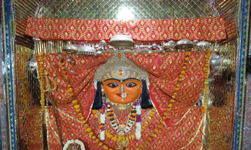 Jaipur: शाकंभरी माता मंदिर में 22 सितंबर को सांस्कृतिक संध्या आयोजित Jaipur: शाकंभरी माता मंदिर में 22 सितंबर को सांस्कृतिक संध्या आयोजित