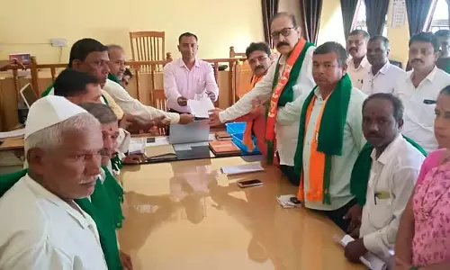 Haliyala : गन्ना पेराई शुरू करने की अपील