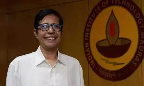 स्वदेशी समाधान बनाना शुरू करें, IIT मद्रास के निदेशक वी. कामकोटि स्वदेशी समाधान बनाना शुरू करें, IIT मद्रास के निदेशक वी. कामकोटि