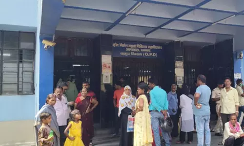मेडिकल कॉलेज के जूनियर डॉक्टर बेमियादी हड़ताल पर, भाजपा नेता पर बदसलूकी का आरोप