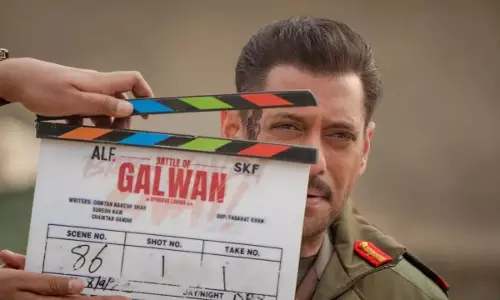 Salman Khan ने लद्दाख में गलवान की लड़ाई का थकाऊ शेड्यूल पूरा किया Salman Khan ने लद्दाख में गलवान की लड़ाई का थकाऊ शेड्यूल पूरा किया