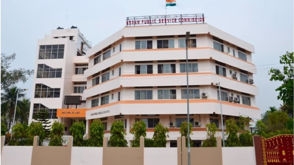ज़ुबीन गर्ग के निधन के बाद APSC ने भर्ती साक्षात्कार स्थगित कर दिए ज़ुबीन गर्ग के निधन के बाद APSC ने भर्ती साक्षात्कार स्थगित कर दिए