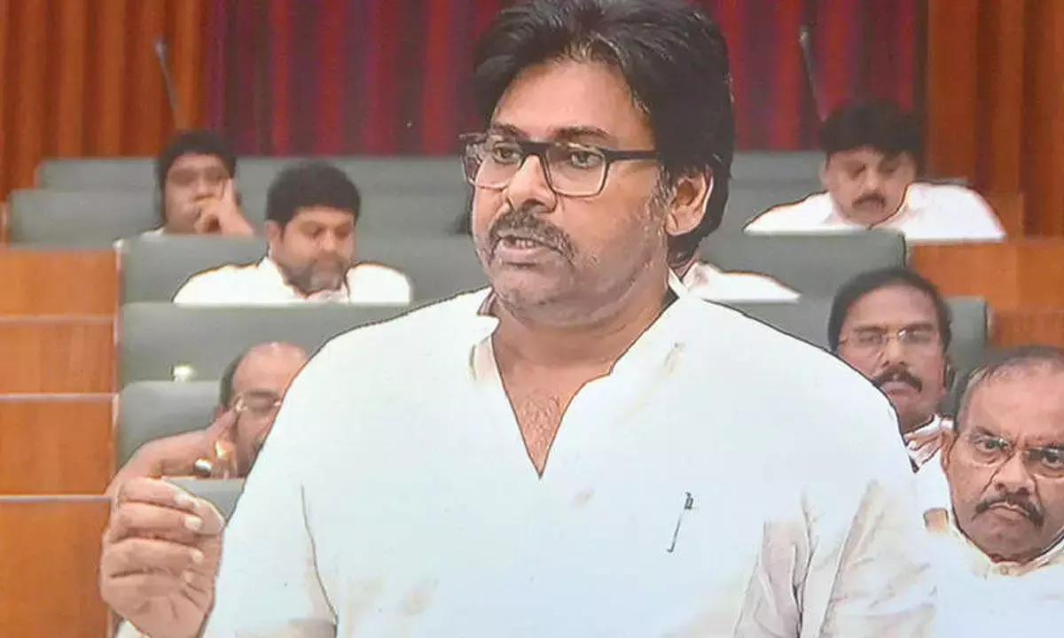Andhra: पवन ने औद्योगिक प्रदूषण और प्लास्टिक पर नीतिगत बदलाव की वकालत की Andhra: पवन ने औद्योगिक प्रदूषण और प्लास्टिक पर नीतिगत बदलाव की वकालत की