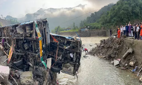 Himachal में मानसून से मौतें बढ़ीं Himachal में मानसून से मौतें बढ़ीं