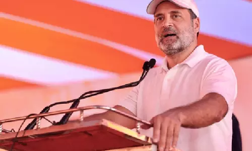 राहुल गांधी का बयान: भारत में कमजोर नेतृत्व के कारण वीजा शुल्क वृद्धि