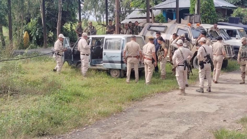 Manipur : सुरक्षा बलों ने राज्य में असम राइफल्स पर उग्रवादियों द्वारा किए गए हमले से जुड़ा वाहन जब्त