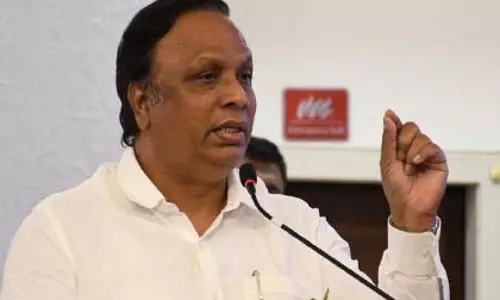 राज्य के लिए असली खतरा पवार-ठाकरे परिवार है, मंत्री Ashish Shelar की आलोचना