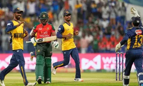 Super-4 में पहला मैच.. श्रीलंकाई टीम अच्छा प्रदर्शन कर रही है..!