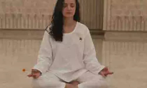 Sanaya Irani: जन्मदिन पर की आंतरिक शांति की खोज की शुरुआत Sanaya Irani: जन्मदिन पर की आंतरिक शांति की खोज की शुरुआत