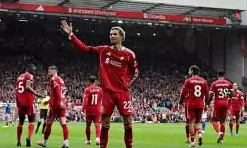 Liverpool: एवर्टन पर डर्बी जीत के साथ शानदार शुरुआत जारी रखी Liverpool: एवर्टन पर डर्बी जीत के साथ शानदार शुरुआत जारी रखी