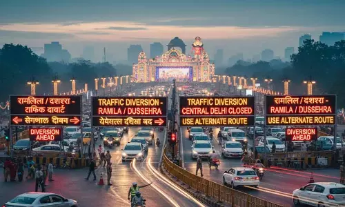 DELHI में रामलीला और दशहरा के चलते ट्रैफिक डायवर्ट, कई रूट बदले