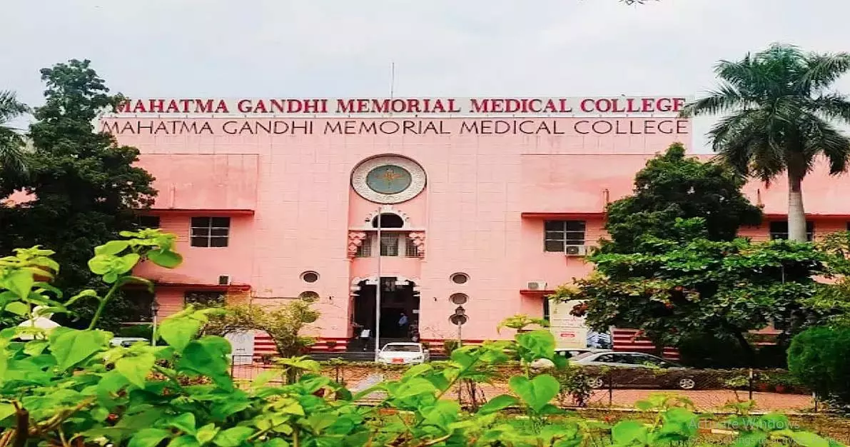 MPSIC ने सूचना के अधिकार अधिनियम के उल्लंघन के लिए इंदौर के एमजीएम डीन पर ₹10,000 का जुर्माना लगाया MPSIC ने सूचना के अधिकार अधिनियम के उल्लंघन के लिए इंदौर के एमजीएम डीन पर ₹10,000 का जुर्माना लगाया