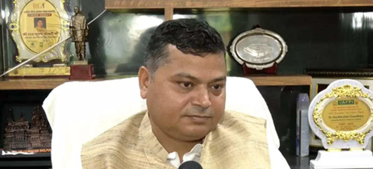 पीएम मोदी की लोकप्रियता से घबरा गया है इंडी गठबंधन : राजभूषण चौधरी पीएम मोदी की लोकप्रियता से घबरा गया है इंडी गठबंधन : राजभूषण चौधरी