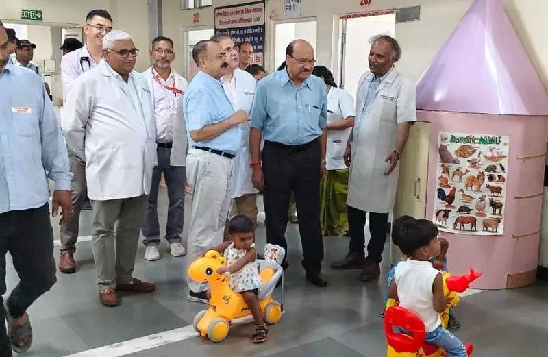PGIMS ने ओपीडी को बच्चों के अनुकूल बनाने के लिए खिलौना कक्ष खोला PGIMS ने ओपीडी को बच्चों के अनुकूल बनाने के लिए खिलौना कक्ष खोला