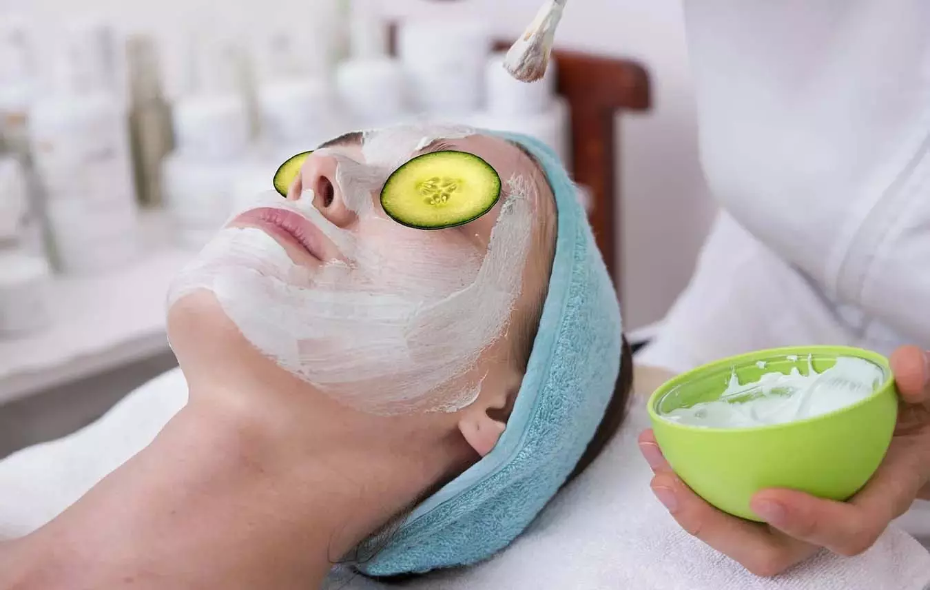 Anti-Aging स्किन केयर रूटीन जिसे आपको आजमाना चाहिए Anti-Aging स्किन केयर रूटीन जिसे आपको आजमाना चाहिए