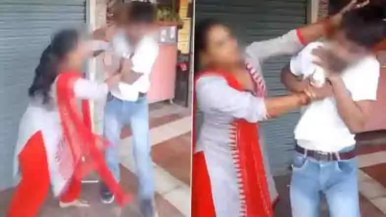 Patiala: छेड़छाड़ की कोशिश पर महिला ने युवक को जड़े थप्पड़ Patiala: छेड़छाड़ की कोशिश पर महिला ने युवक को जड़े थप्पड़