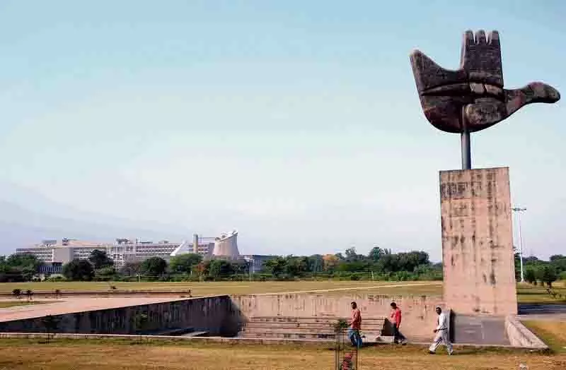 Chandigarh में वरिष्ठ नागरिकों के लिए खेल सुविधाओं तक किफायती पहुंच Chandigarh में वरिष्ठ नागरिकों के लिए खेल सुविधाओं तक किफायती पहुंच