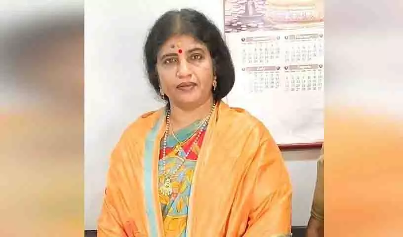 पूर्व DSP नलिनी ने बकाया राशि को लेकर कांग्रेस सरकार की आलोचना की पूर्व DSP नलिनी ने बकाया राशि को लेकर कांग्रेस सरकार की आलोचना की