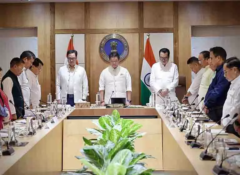 जुबीन गर्ग की मौन स्मृति में शामिल हुए अरुणाचल के CM पेमा खांडू जुबीन गर्ग की मौन स्मृति में शामिल हुए अरुणाचल के CM पेमा खांडू