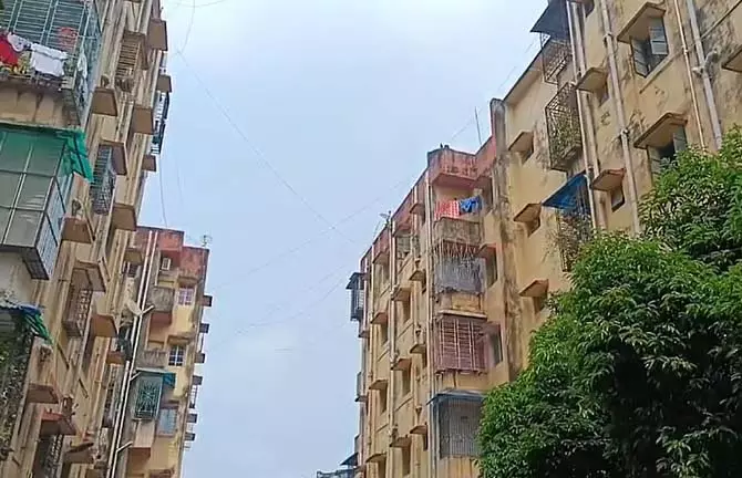 Barasat स्थित घर से बाइक चोरी, एमबीए ग्रेजुएट और उसकी गर्लफ्रेंड नामजद Barasat स्थित घर से बाइक चोरी, एमबीए ग्रेजुएट और उसकी गर्लफ्रेंड नामजद