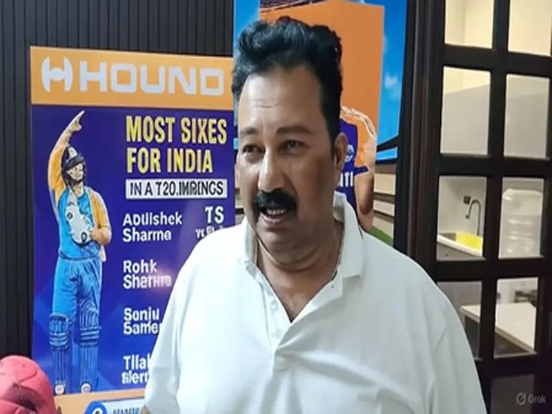 हाई-वोल्टेज मुकाबले से पहले पिता ने अभिषेक शर्मा को दिया खास मैसेज हाई-वोल्टेज मुकाबले से पहले पिता ने अभिषेक शर्मा को दिया खास मैसेज
