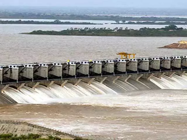 अलमट्टी डैम ऊंचाई बढ़ाने के खिलाफ तेलंगाना सरकार, सुप्रीम कोर्ट में देंगे पक्ष : सिंचाई मंत्री उत्तम कुमार रेड्डी अलमट्टी डैम ऊंचाई बढ़ाने के खिलाफ तेलंगाना सरकार, सुप्रीम कोर्ट में देंगे पक्ष : सिंचाई मंत्री उत्तम कुमार रेड्डी