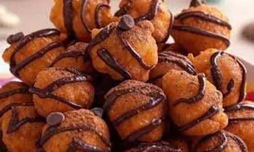 Chocolate Pakora Recipe:ट्राई करें 25 मिनट में बनने वाला क्रिस्पी चॉकलेट पकोड़ा Chocolate Pakora Recipe:ट्राई करें 25 मिनट में बनने वाला क्रिस्पी चॉकलेट पकोड़ा